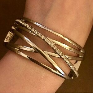 NWT Worthington Silver Tone Rhinestone Hinge Cuff Bracelet